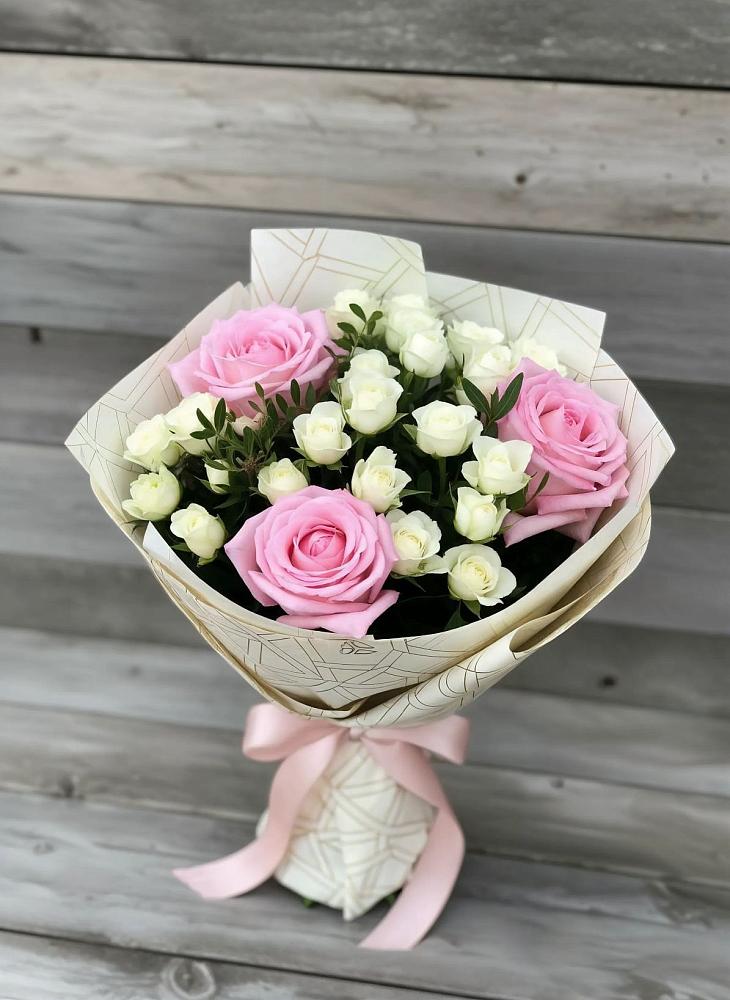Букет цветов из: Розы в Чапаевском