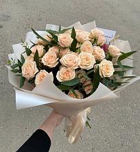 Букет Кремовые розы Латте в Чапаевском