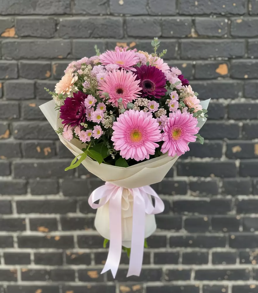 Букет цветов из: Герберы и Хризантемы в Чапаевском