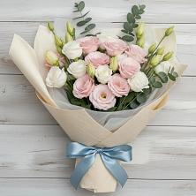 Букет цветов из:  Лизиантусы в Чапаевском