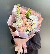 Букет цветов из:  Хризантемы и Розы в Чапаевском