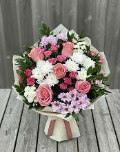 Букет цветов из:  Альстромерии, Гвоздики, Розы и Хризантемы в Чапаевском