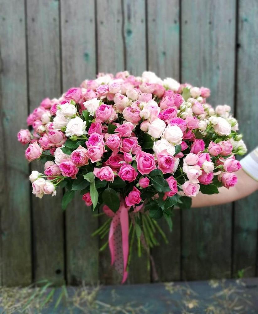 Букет Розовые кустовые розы Натали и Лав Лидия в Чапаевском