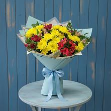 Букет цветов из:  Альстромерии и Хризантемы в Чапаевском