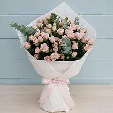 Букет цветов из:  Розы в Чапаевском
