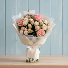 Букет цветов из:  Розы в Чапаевском