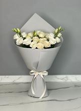 Букет цветов из:  Розы и Лизиантусы #REPLACE_PRED# Чапаевском